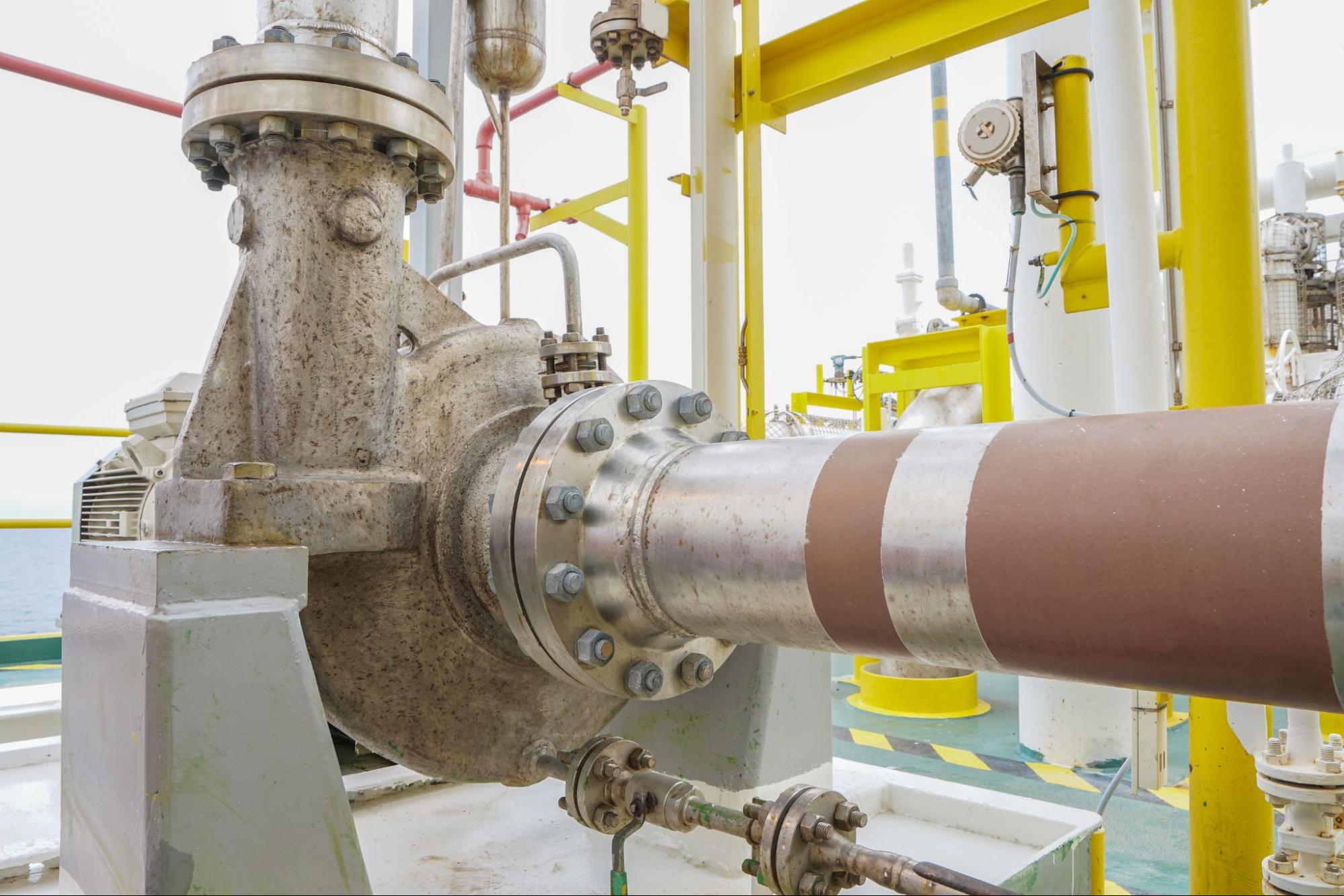 Experienced Field Advisors can perform mechanical seal support failure analysis to troubleshoot a pump.